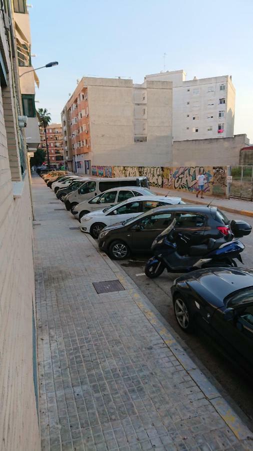 Habitacion Doble Con Bano Privado, Desayuno Y Piscina Alboraia Eksteriør billede